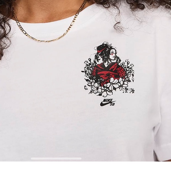 Nike SB X Sky Brown Cropped T-shirt - Picture 2 of 3